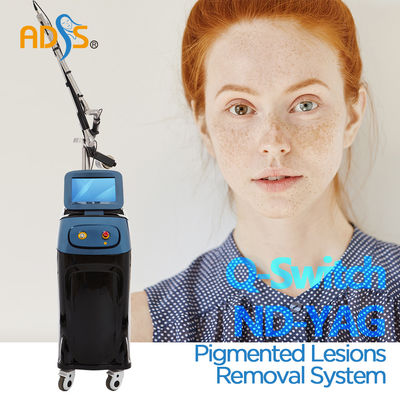 Laser à commutation de Q Pico Laser Tattoo Removal Machine 1064nm 532nm de ND Yag